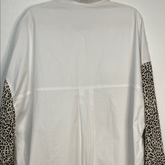 POL NWOT Oversized White Shirt with Leopard Print Accents Medium PTP 26” - Picture 5 of 9